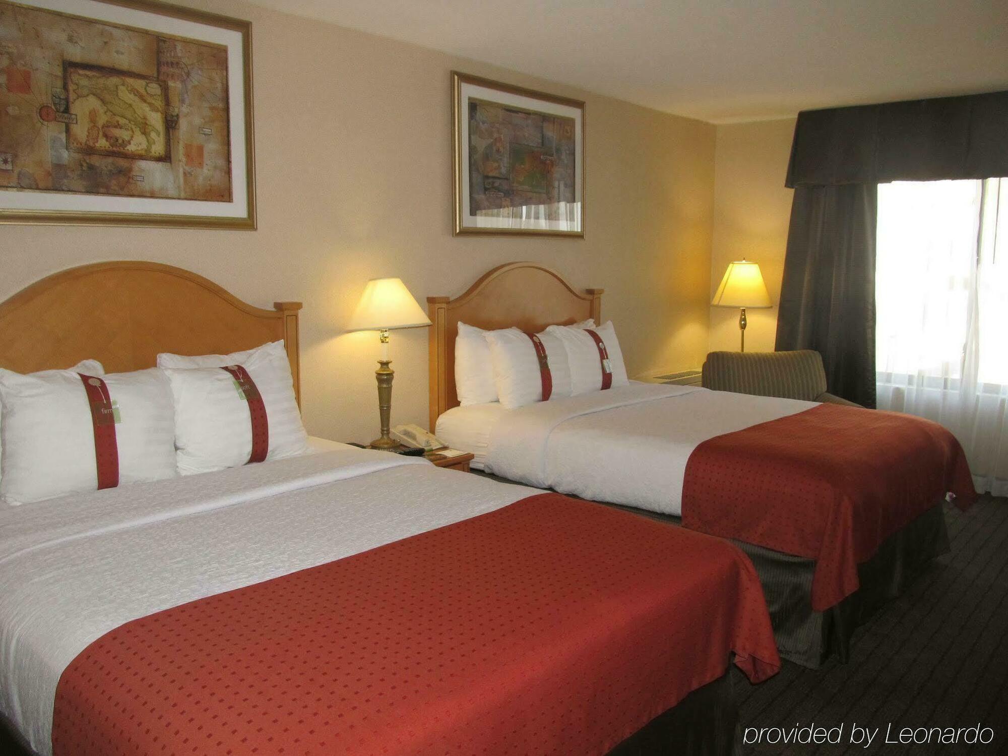 Holiday Inn Country Club Plaza แคนซัสซิตี ภายนอก รูปภาพ