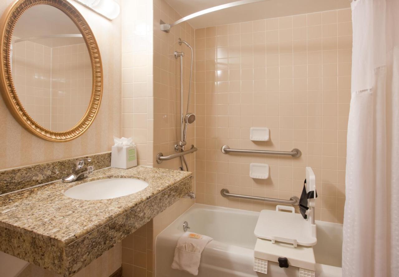 Holiday Inn Country Club Plaza แคนซัสซิตี ภายนอก รูปภาพ